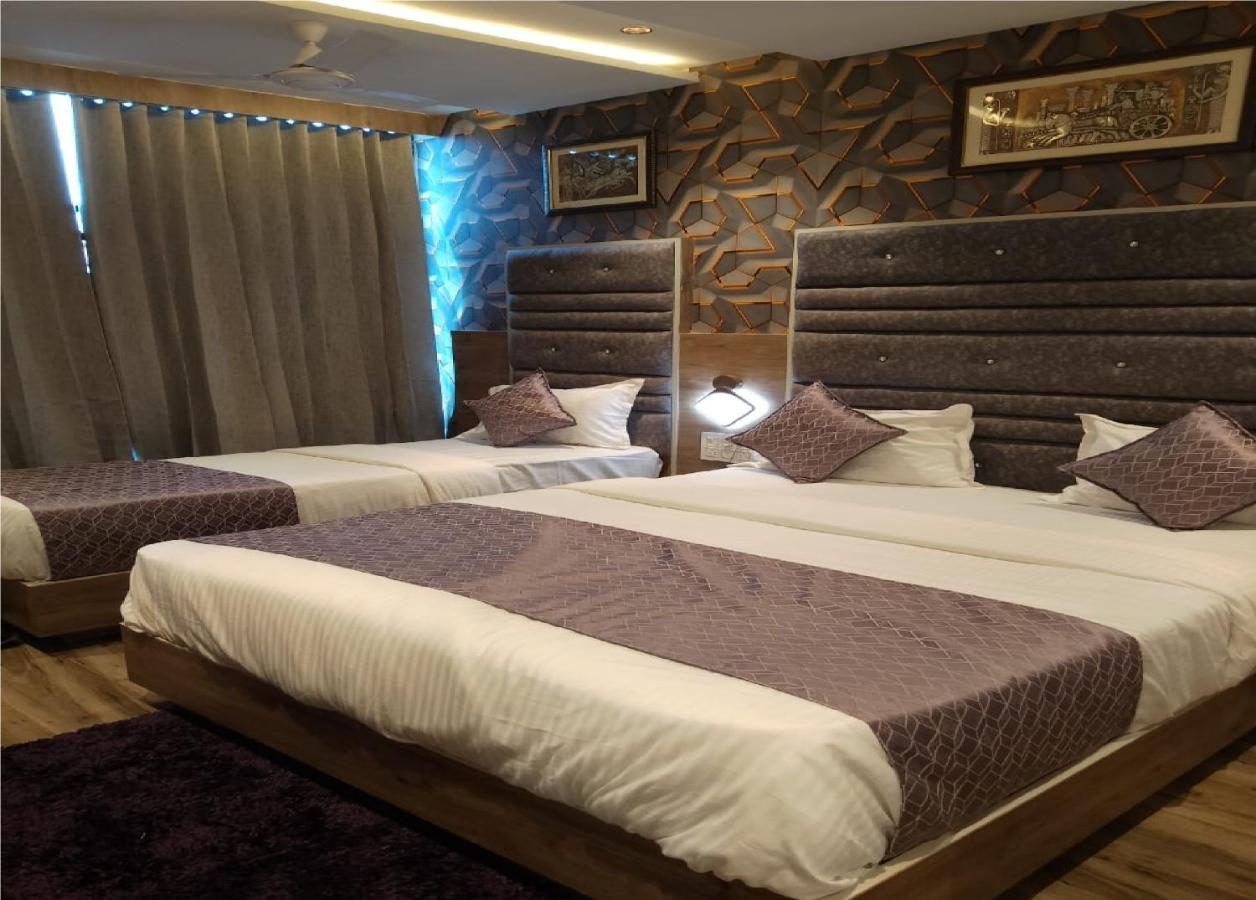 Hotel Lotus Villa Ahmedabad Eksteriør billede