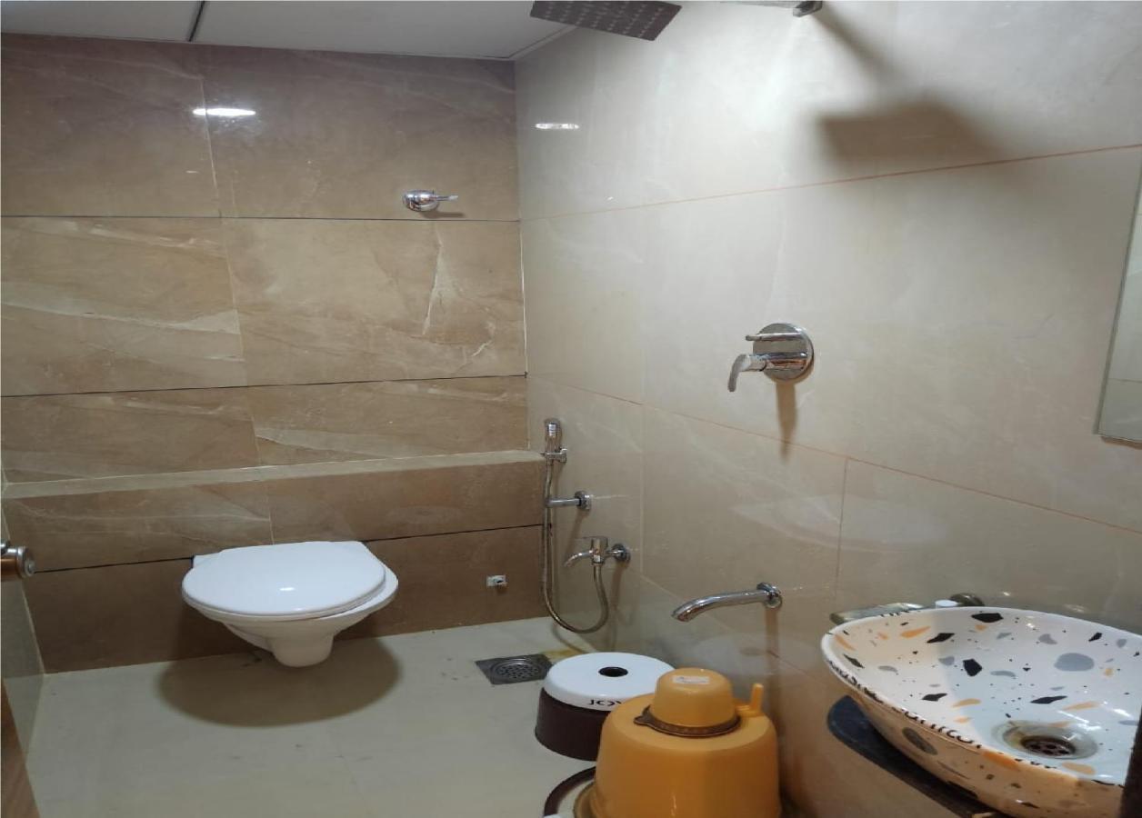 Hotel Lotus Villa Ahmedabad Eksteriør billede